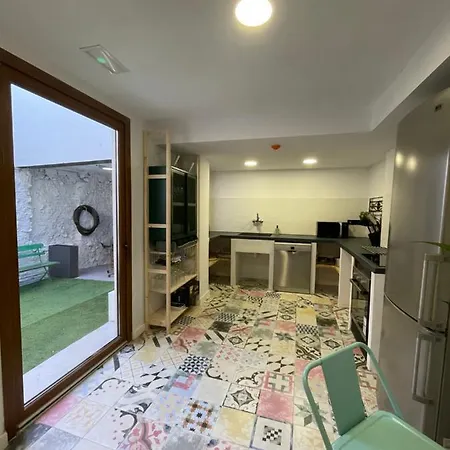 Mtbrooms Country house